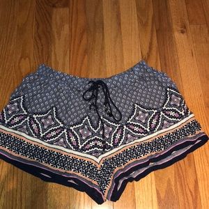 ABERCROMBIE & FITCH HIGH-RISE SHORTS